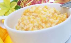 Corn porridge with pumpkin Delicious cornpad with pumpkin
