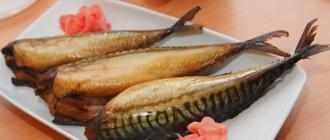 How to cook mackerel in onion skins in 3 minutes