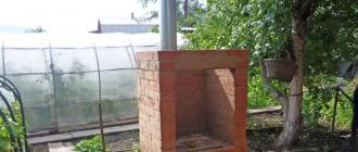 Do-it-yourself hot-smoked brick smokehouse